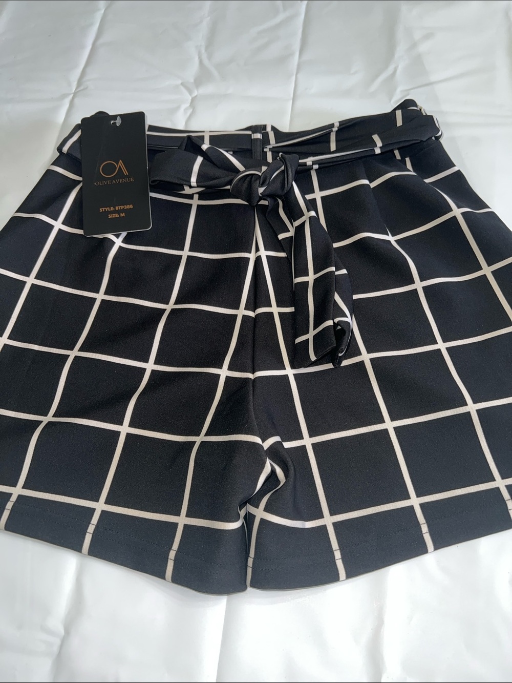 Black and White White square High-Waist Tie-Belt Shorts